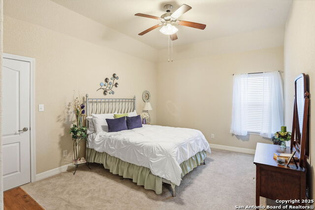 Listing photo id 33 for 113 Misty Dawn