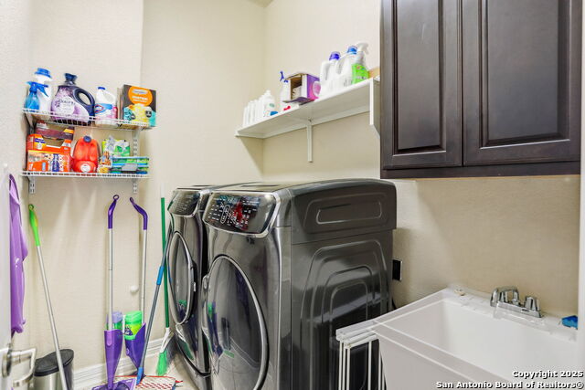 Listing photo id 37 for 113 Misty Dawn