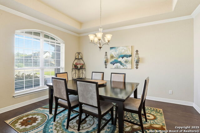 Listing photo id 7 for 113 Misty Dawn