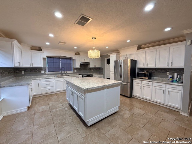 Image 4 of 19 For 9011 Via Hermosa