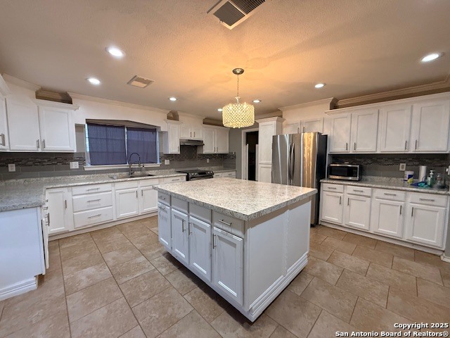 Image 6 of 19 For 9011 Via Hermosa