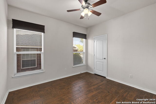 Listing photo id 26 for 26111 Starling Hill