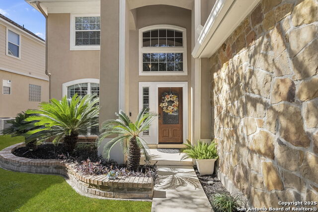 Listing photo id 1 for 26111 Starling Hill