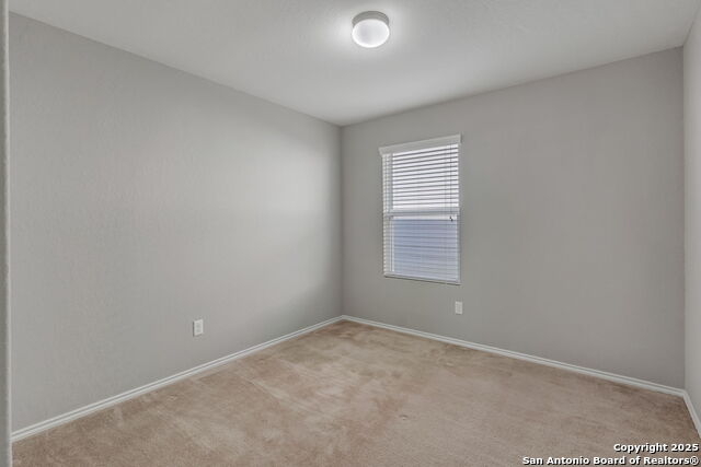 Listing photo id 11 for 11839 Silver Arbor