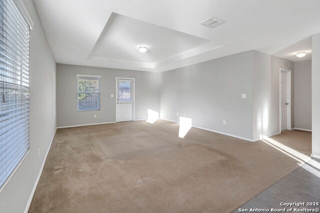 Listing photo id 15 for 11839 Silver Arbor