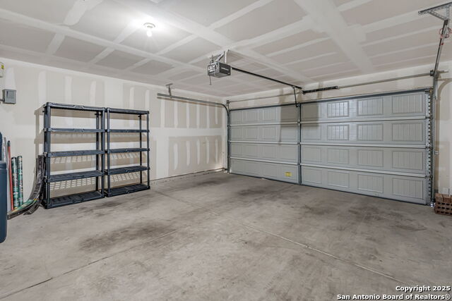 Listing photo id 34 for 11839 Silver Arbor