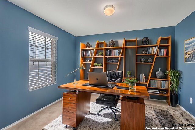 Listing photo id 3 for 11839 Silver Arbor