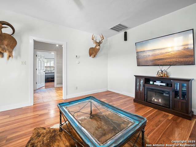 Image 41 of 50 For 4495 Sh 16 N