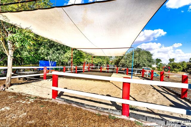 Listing photo id 8 for 1877 County Road 4713