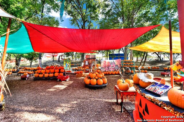 Listing photo id 14 for 1877 County Road 4713