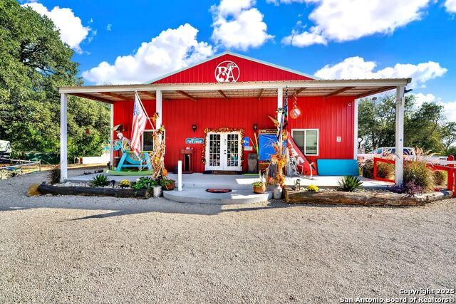 Listing photo id 16 for 1877 County Road 4713