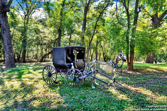 Listing photo id 24 for 1877 County Road 4713