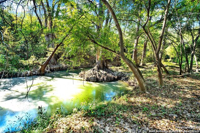 Listing photo id 27 for 1877 County Road 4713