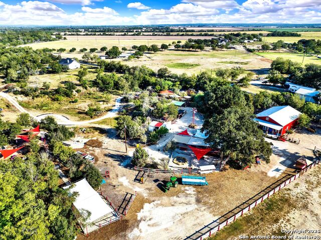 Listing photo id 1 for 1877 County Road 4713