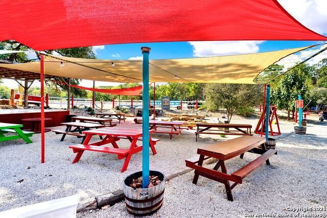 Listing photo id 34 for 1877 County Road 4713