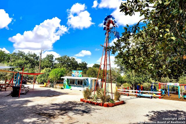 Listing photo id 38 for 1877 County Road 4713