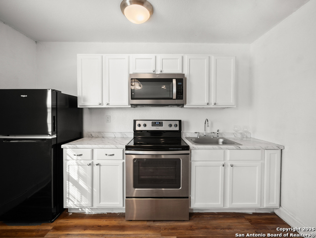 Listing photo id 29 for 4007 Meadowlark