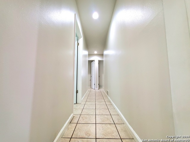 Listing photo id 19 for 6206 Mesa Verde St