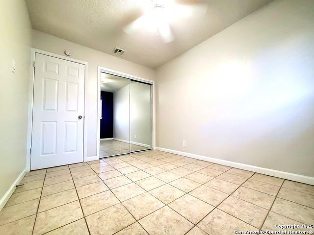 Listing photo id 25 for 6206 Mesa Verde St