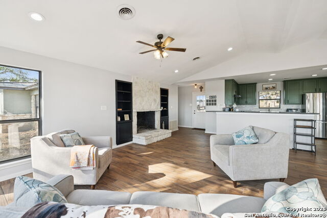 Image 24 of 142 For 7970 Us Highway 87