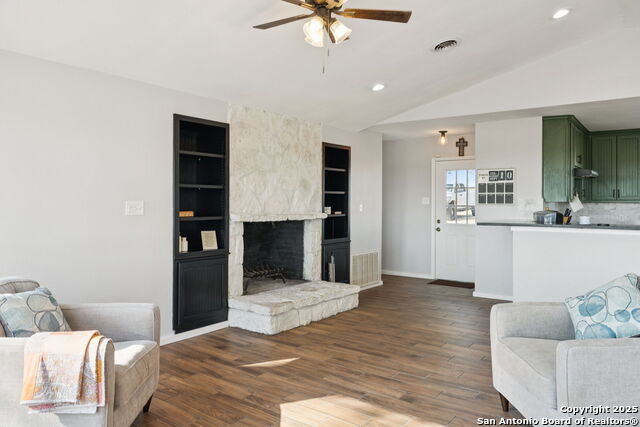 Image 25 of 142 For 7970 Us Highway 87