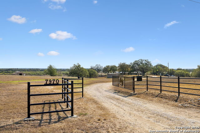 Image 3 of 142 For 7970 Us Highway 87