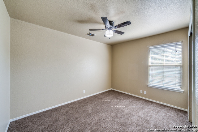 Image 19 of 23 For 407 Reba