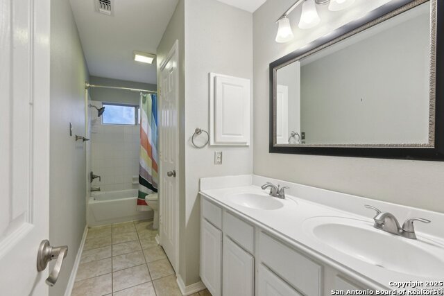 Image 22 of 25 For 1703 Hadbury Ln