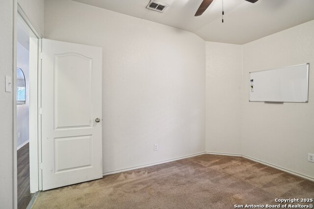 Image 21 of 27 For 4714 Dapple Dr