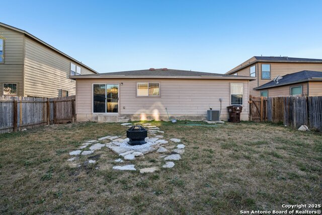 Image 26 of 27 For 4714 Dapple Dr