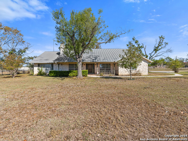 Details for 126 Boardwalk Dr, Center Point, TX 78010