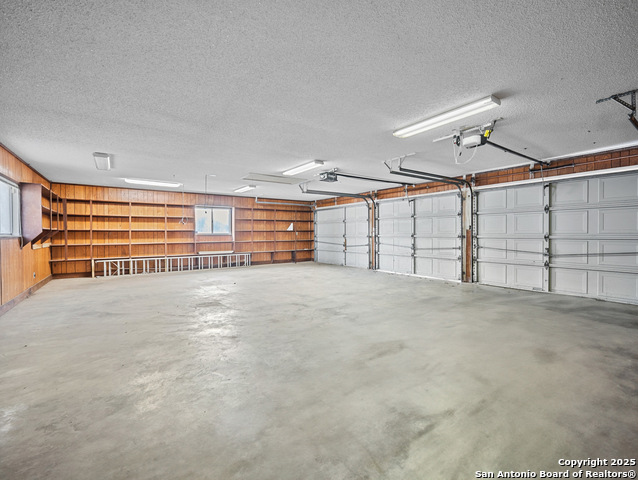 Listing photo id 32 for 126 Boardwalk Dr