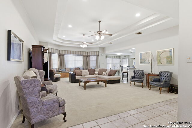 Listing photo id 8 for 212 Sunbelt Loop E