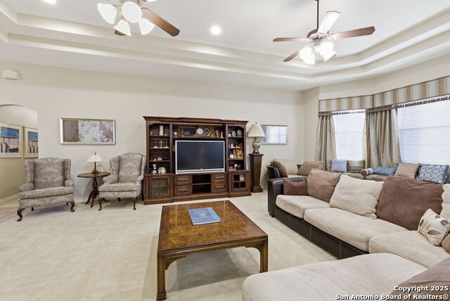 Listing photo id 14 for 212 Sunbelt Loop E