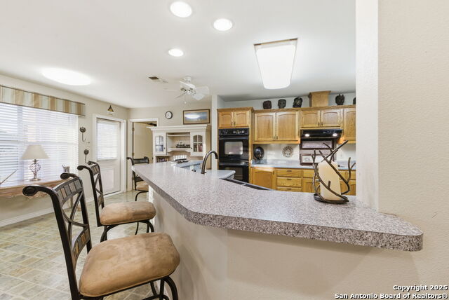 Listing photo id 22 for 212 Sunbelt Loop E