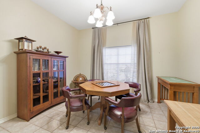 Listing photo id 24 for 212 Sunbelt Loop E