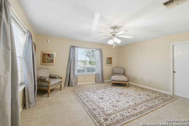 Listing photo id 25 for 212 Sunbelt Loop E