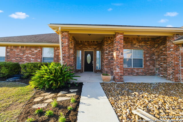 Listing photo id 1 for 212 Sunbelt Loop E