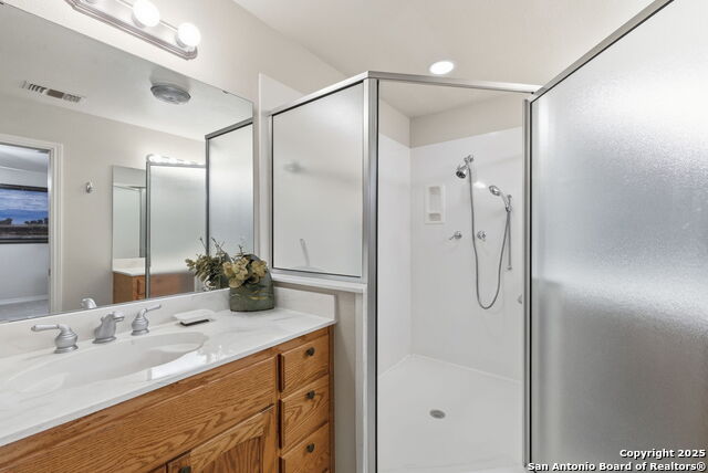 Listing photo id 37 for 212 Sunbelt Loop E