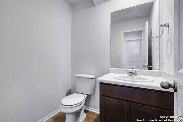 Image 10 of 25 For 5867 Kendall Pr