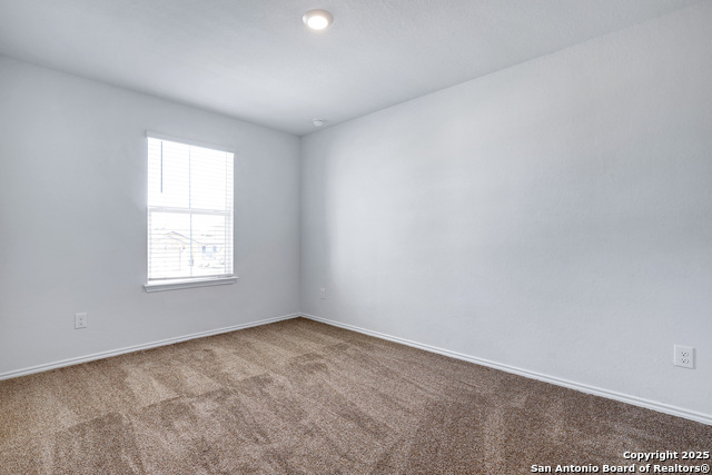 Image 20 of 25 For 5867 Kendall Pr