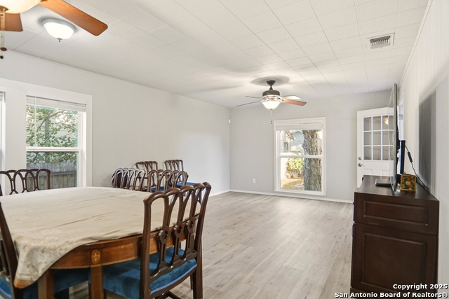 Image 8 of 16 For 551 Mayfield E