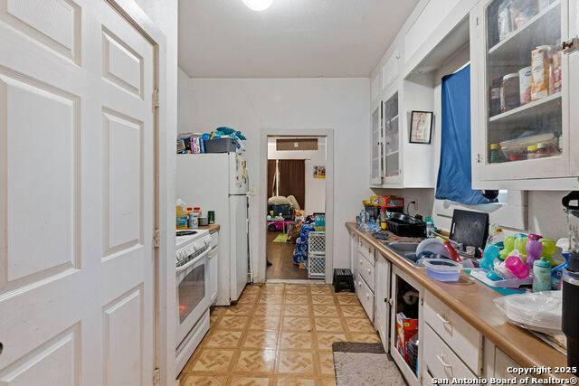 Listing photo id 14 for 603 Court E