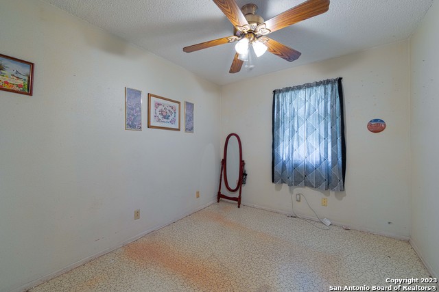 Image 14 of 19 For 5118 War Cloud Dr