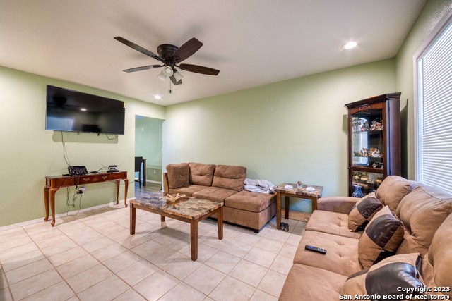 Image 3 of 19 For 5118 War Cloud Dr