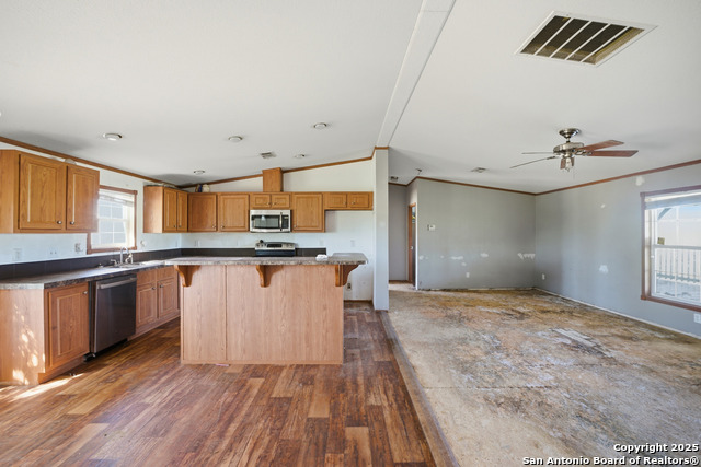 Image 10 of 30 For 18494 Old Corpus Christi