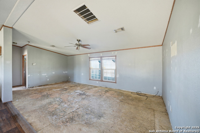 Image 11 of 30 For 18494 Old Corpus Christi