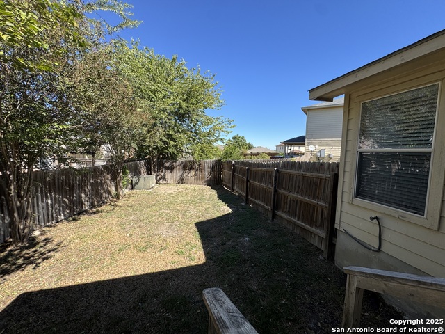 Image 23 of 28 For 4923 Celtic Corner