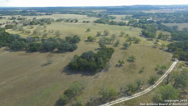 Image 10 of 22 For 800 Schumann Rd