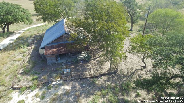 Image 11 of 22 For 800 Schumann Rd